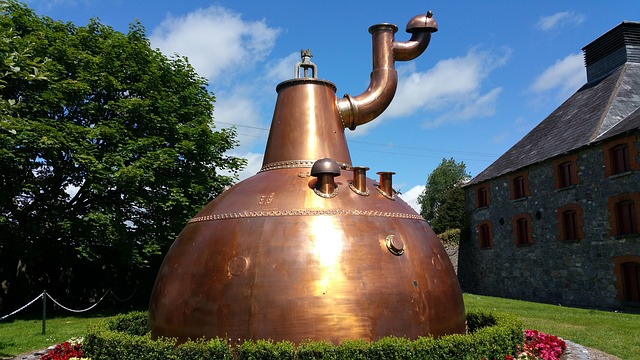 whiskey-2554629_640.jpg